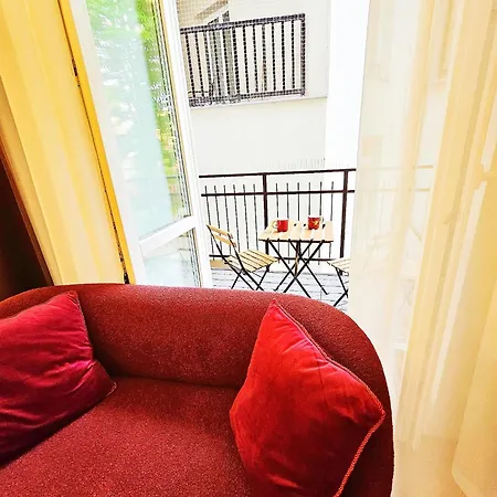 Vintage Chic - Kazimierz Old Town Apartment
