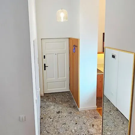 Deluxe Vintage Chic - Kazimierz Old Town Apartment *